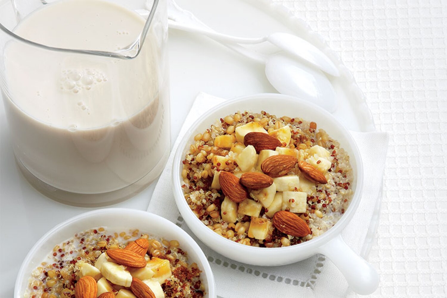 Recipe Breakfast quinoa with almond milk Style at Home