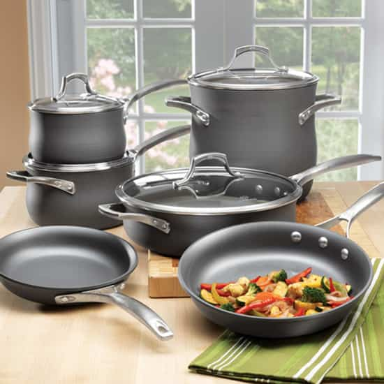 kitchen-tools-cookware-set-550.jpg