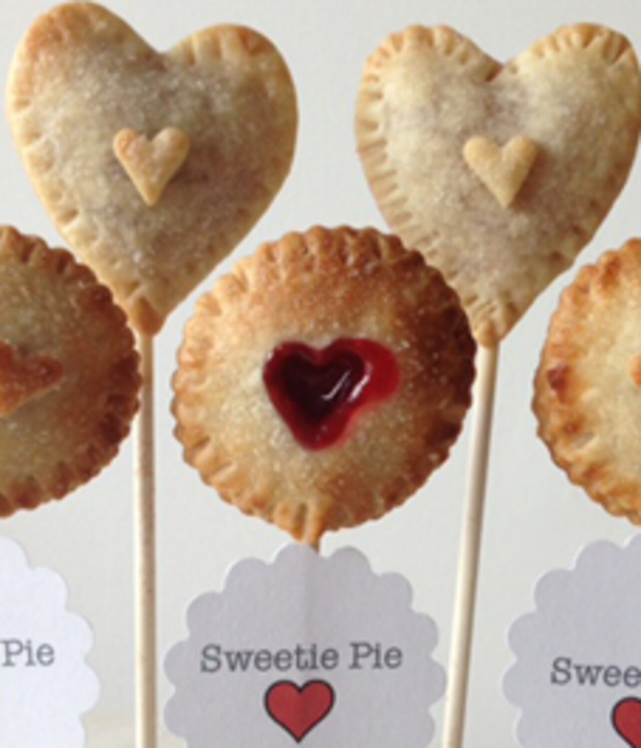 Recipe: Heart-shaped pie pops | Style at Home