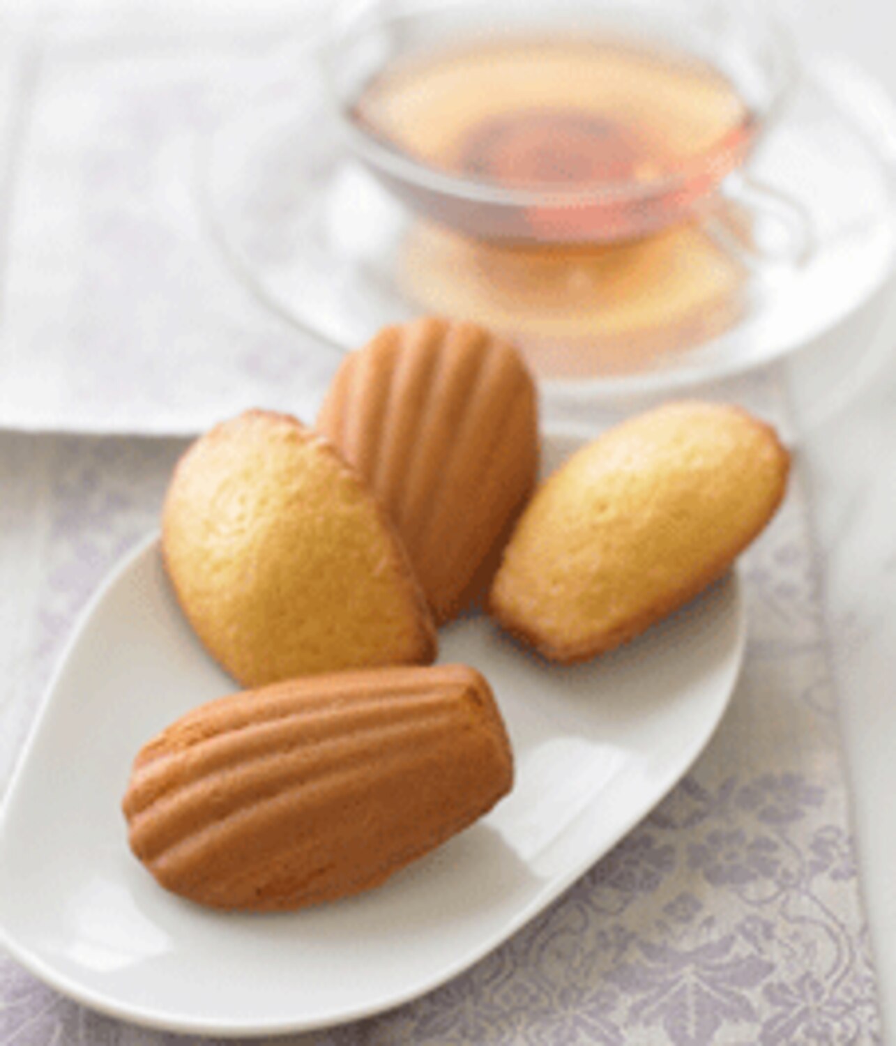 Sally'S Madeleines: Bakery Style At Home - v1v3we3