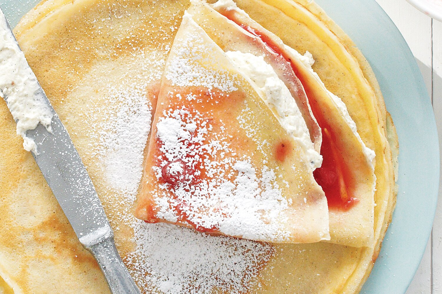 Recipe: Strawberry, rhubarb and mascarpone crepes | Style at Home