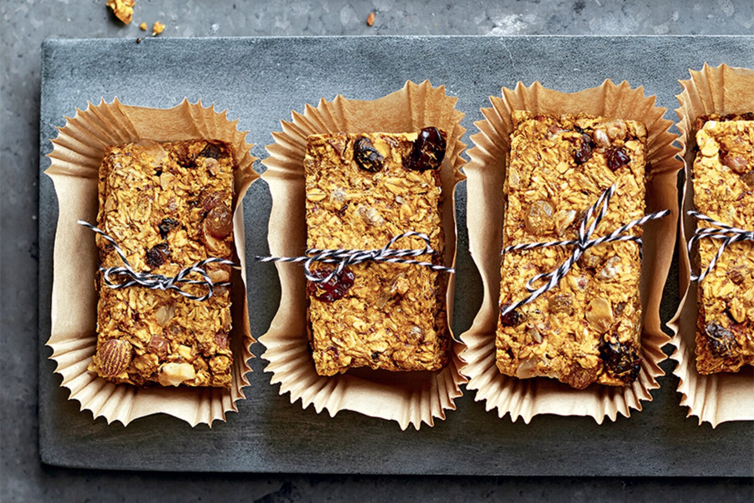 Recipe Nut and fruit granola bars Style at Home