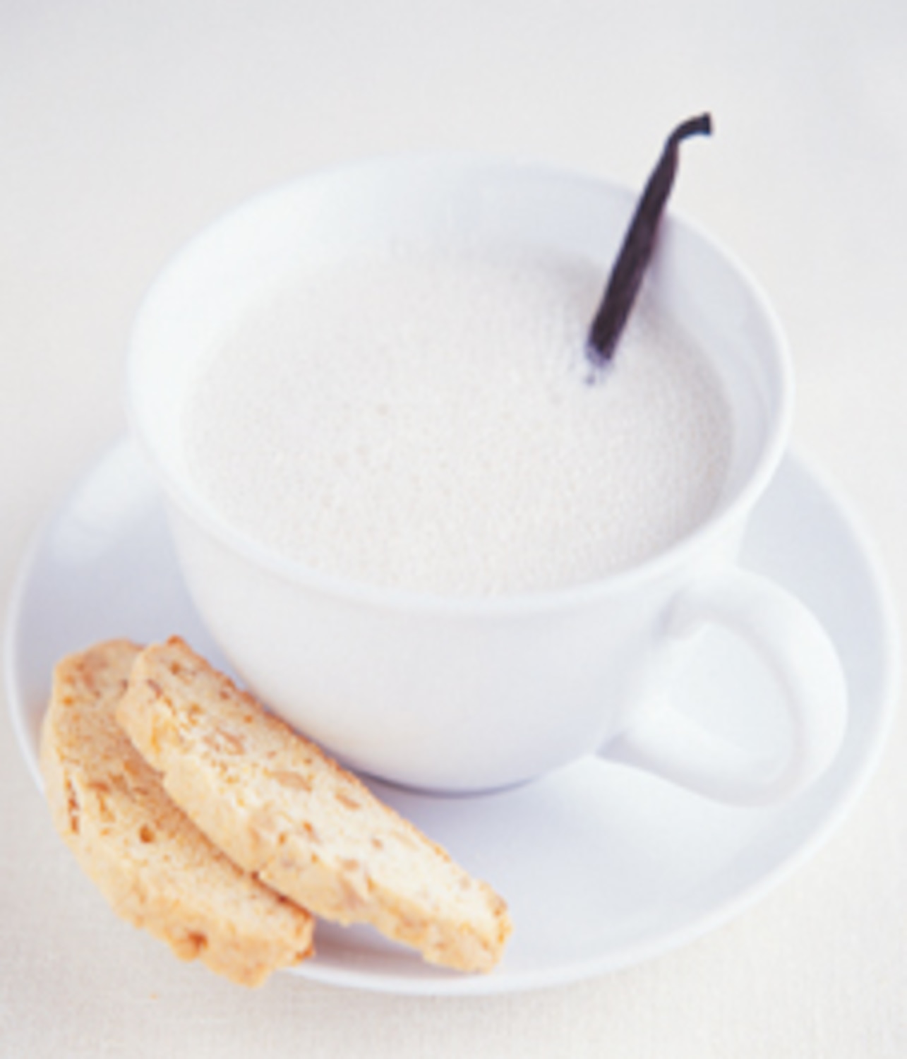Recipe: White hot mocha | Style at Home