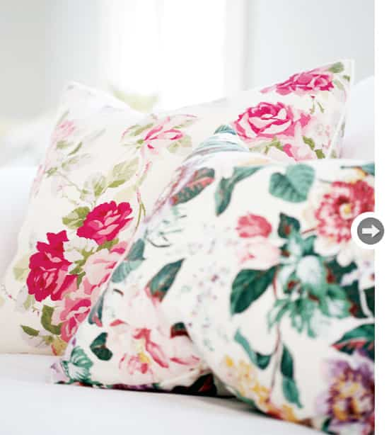 interiors-vintage-charm-pillows.jpg