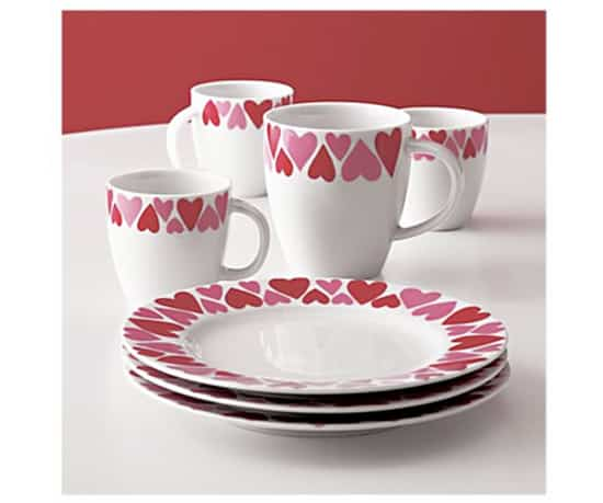 valentinesday-dishesandmugs.jpg