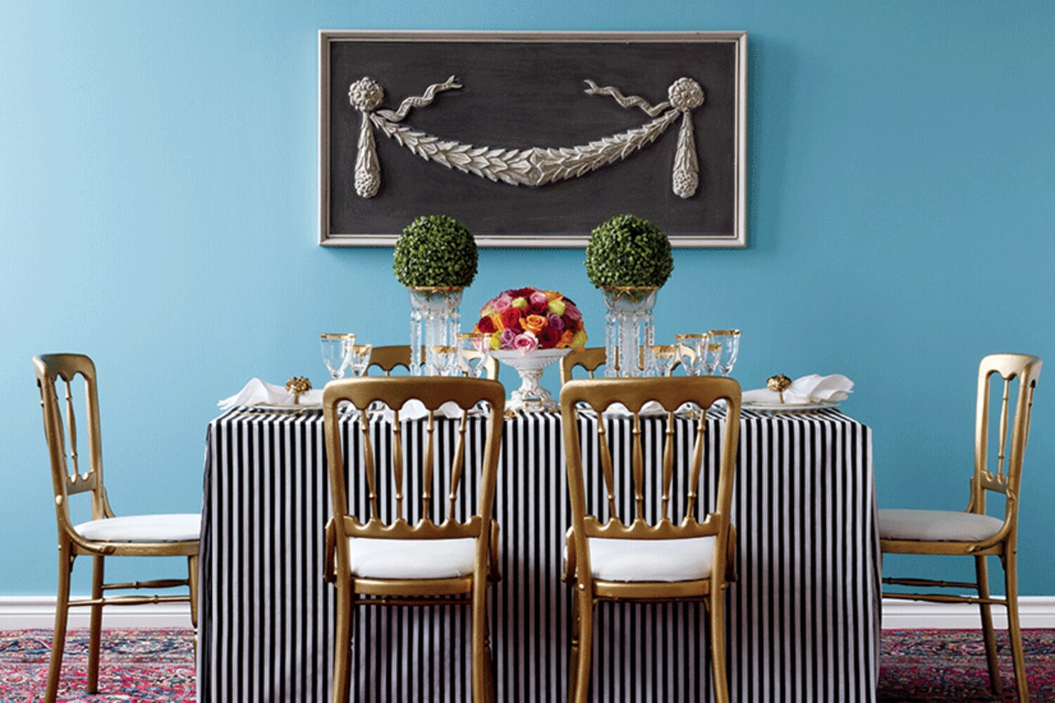 Holiday decor A Dorothy Draper Christmas Style at Home