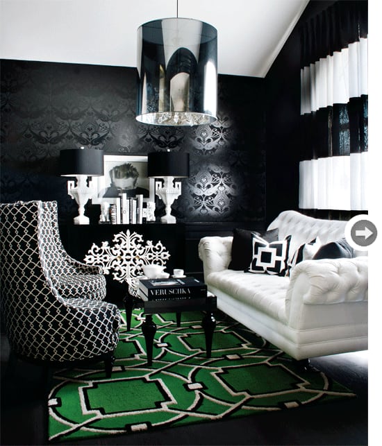 interiors-darkness-livingroom.gif