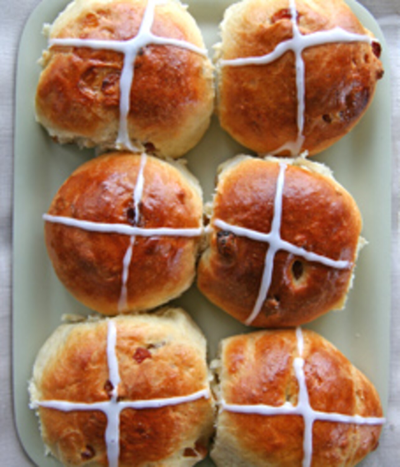 Recipe: Hot cross buns | Style at Home