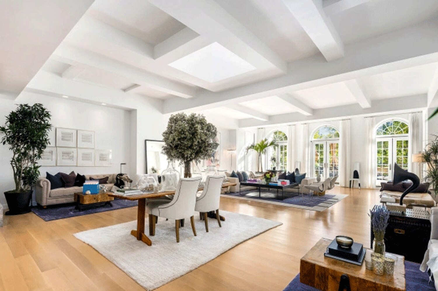 Jennifer Lopez lists her sprawling Manhattan home for 27M Style at Home