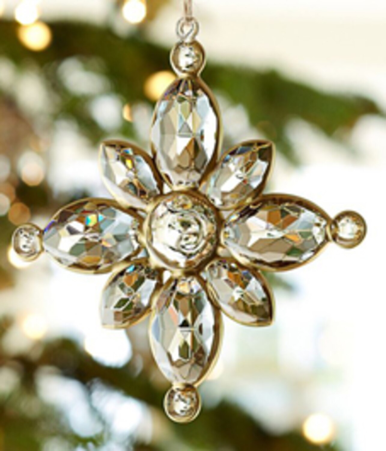10 beautiful Christmas ornaments | Style at Home