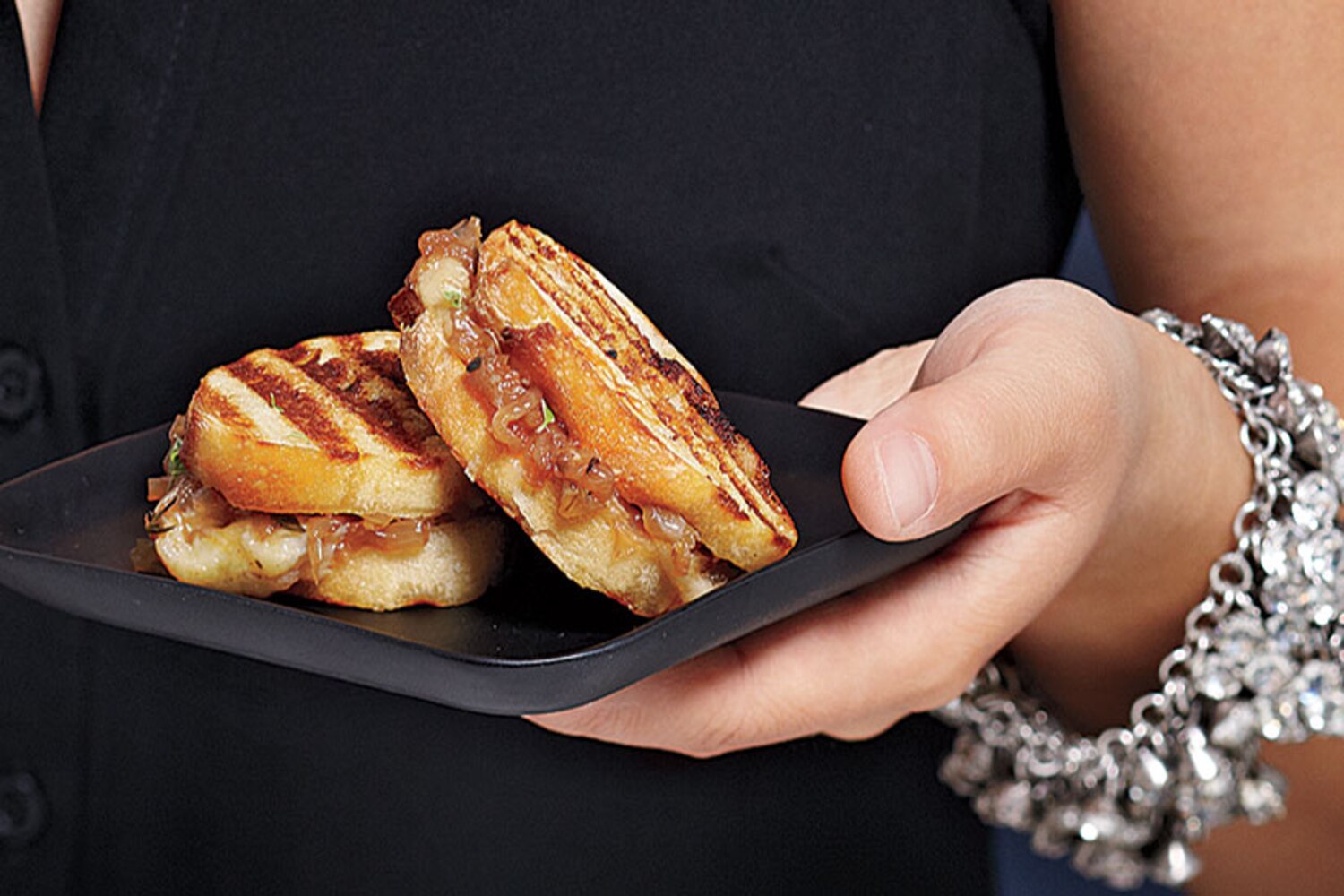 Recipe: Mini grilled cheese sandwiches with fig and onion jam | Style at Home