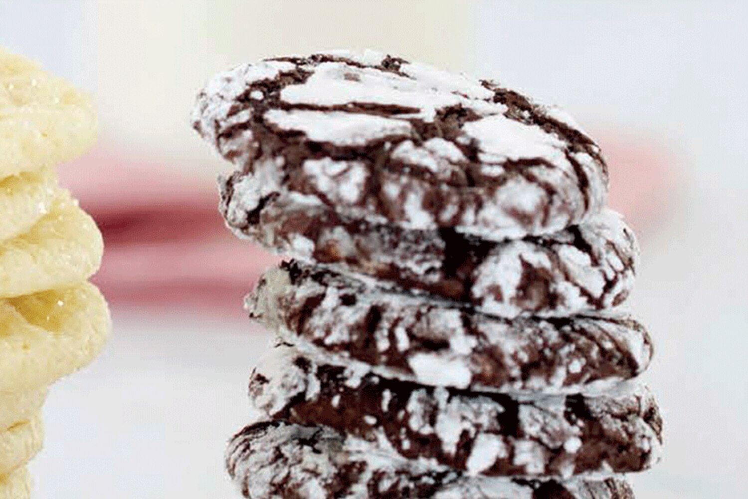 Recipes: Chocolate crinkle cookies | Style at Home