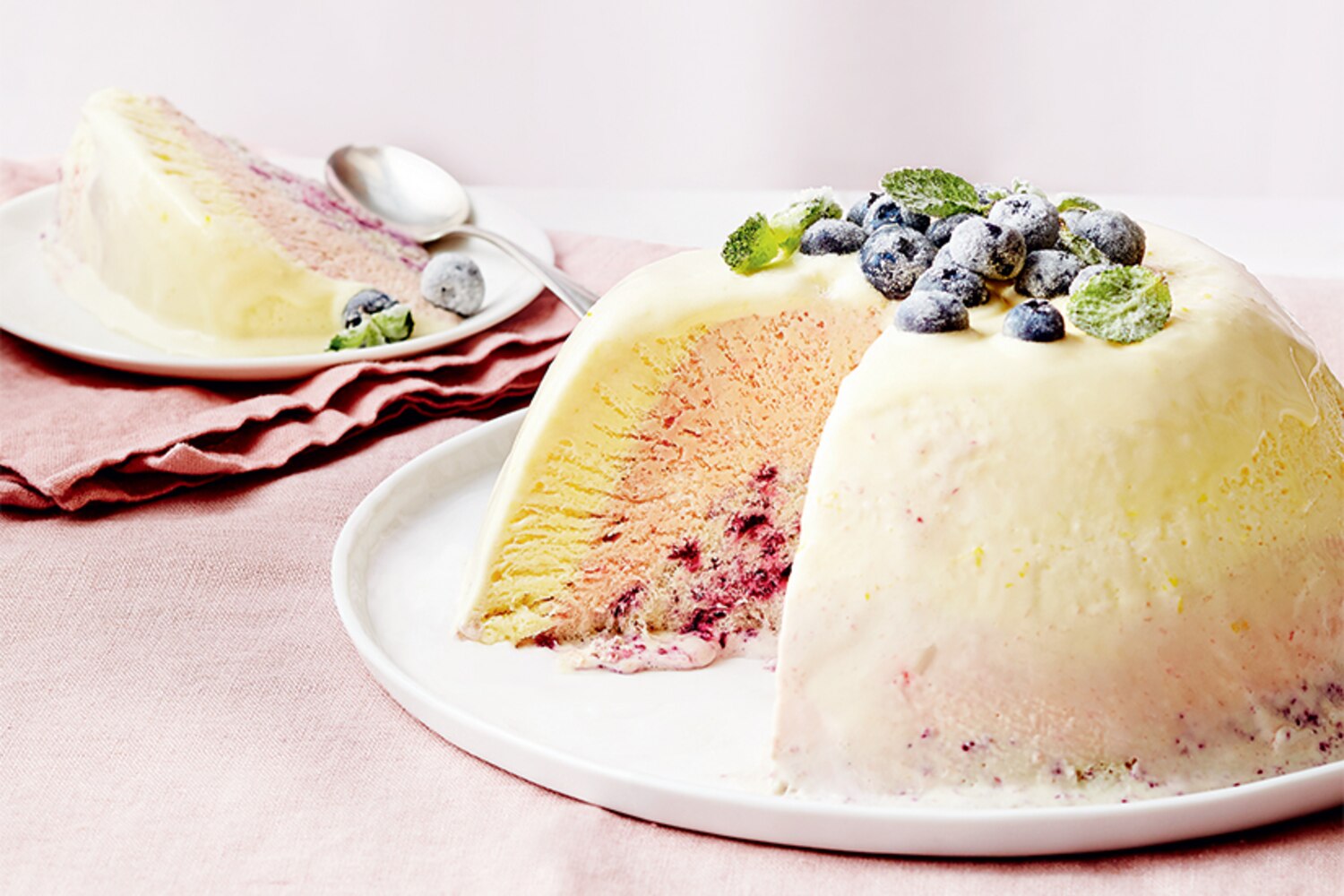 Recipe Frozen berry pudding bombe Style at Home