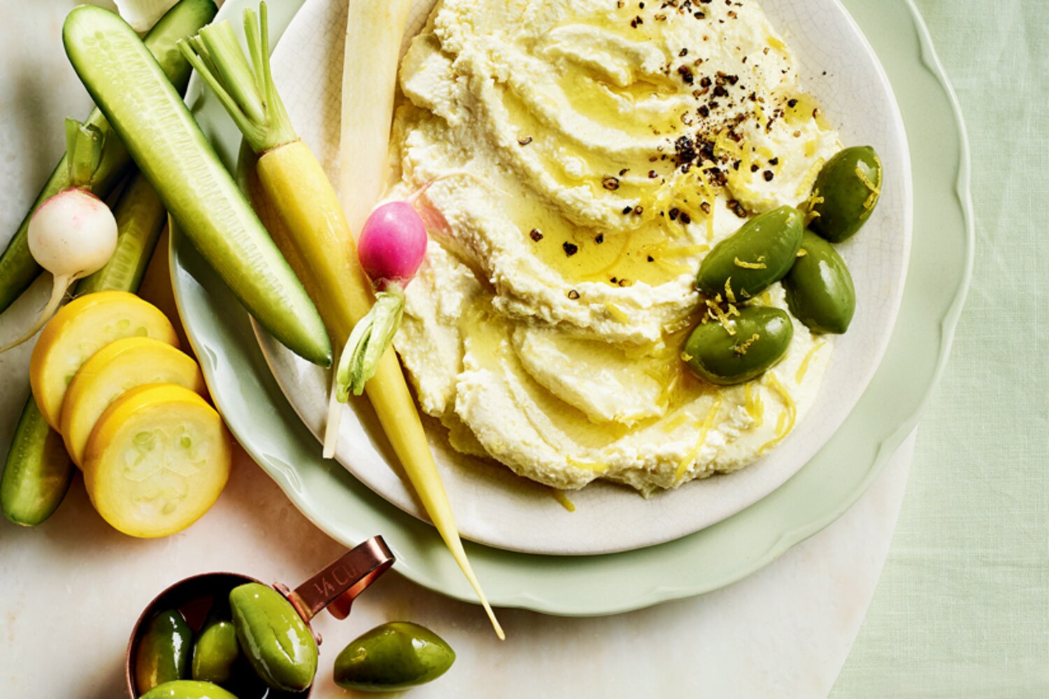 Recipe: Quick and easy garlic feta dip | Style at Home